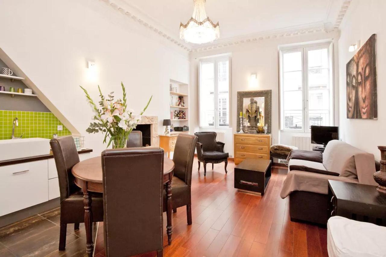 Romantic Apartment Close To Le Marais Parigi Esterno foto